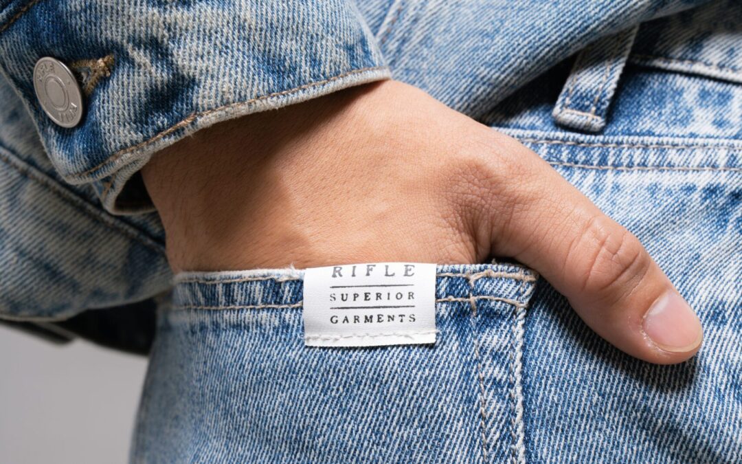 Campaña de moda con sentido social recolecta jeans para apoyar a poblaciones vulnerables del centro de Medellín